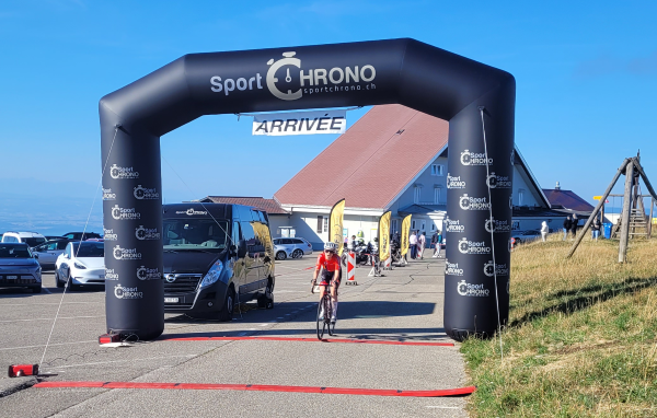 Arche gonflable utilisée lors d’une manifestation sportive